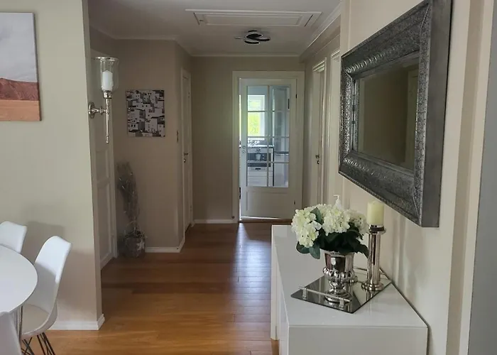 公寓 Nesttunveien Appartments 卑爾根